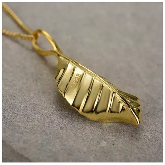 Artisan Handmade 925 Silver Gold Dainty Leaf The Zeriah Necklace - Picture 4 of 6